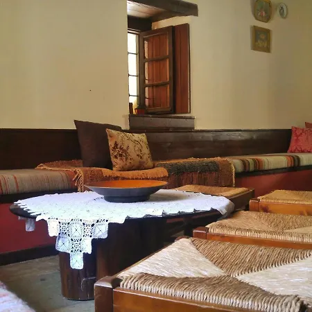 Dimou Guest house *